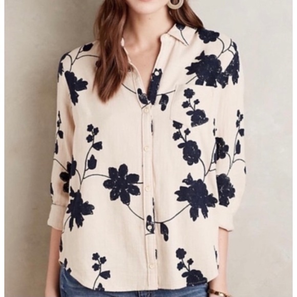 Anthropologie Tops - Anthropologie shirt cream Isabella Sinclair Shadowbloom floral embroidered